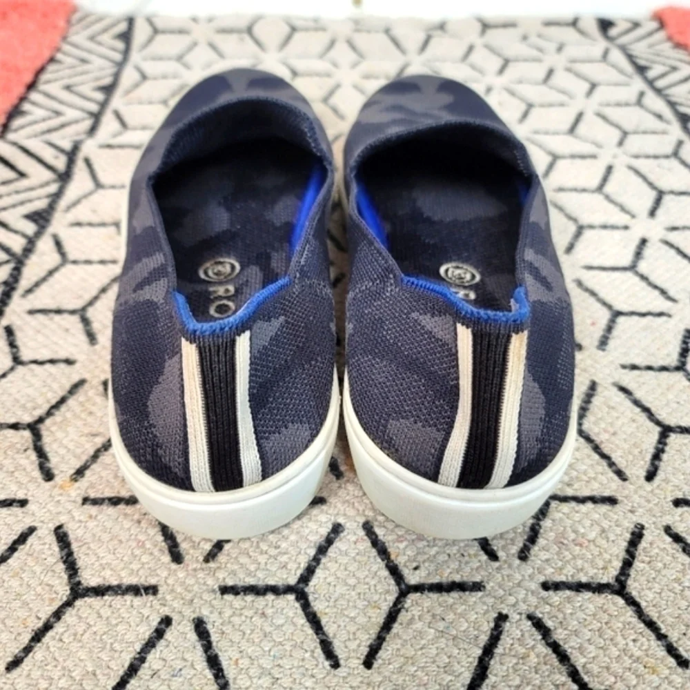 Rothys gently pre